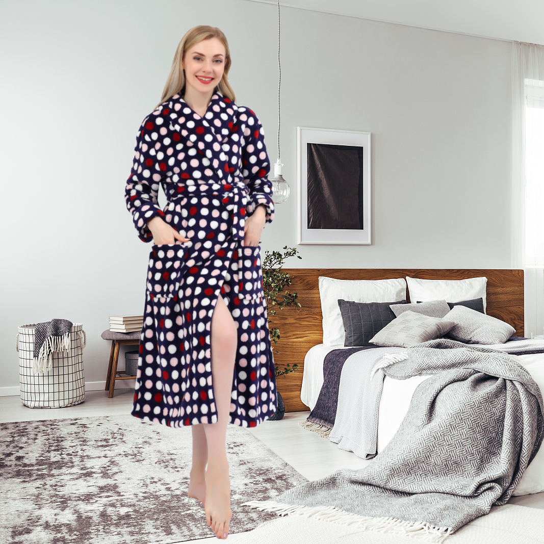 Robe en toison de flanelle pour femmes, peluche chaude et longue peinture pour femmes châle collier de nuit avec poches